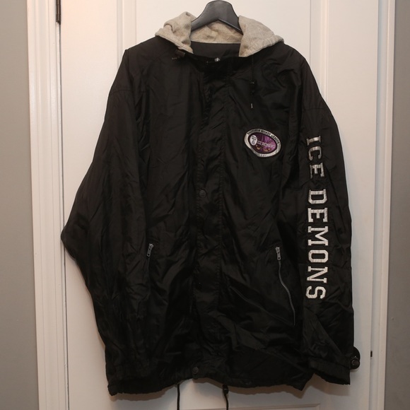 Vintage 90s Taz Looney Tunes WB Jacket Black Full Zip Hood Hockey - Picture 2 of 6